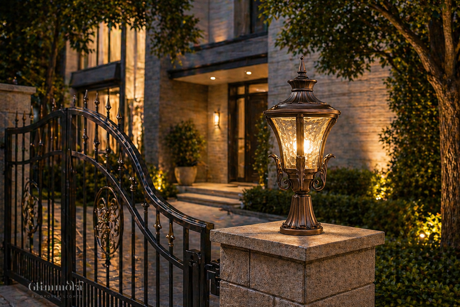 Classic Bronze Outdoor Pillar Lantern
