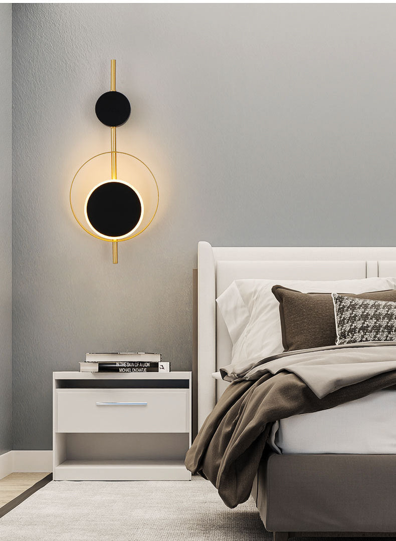 Glint (Gold) Wall light