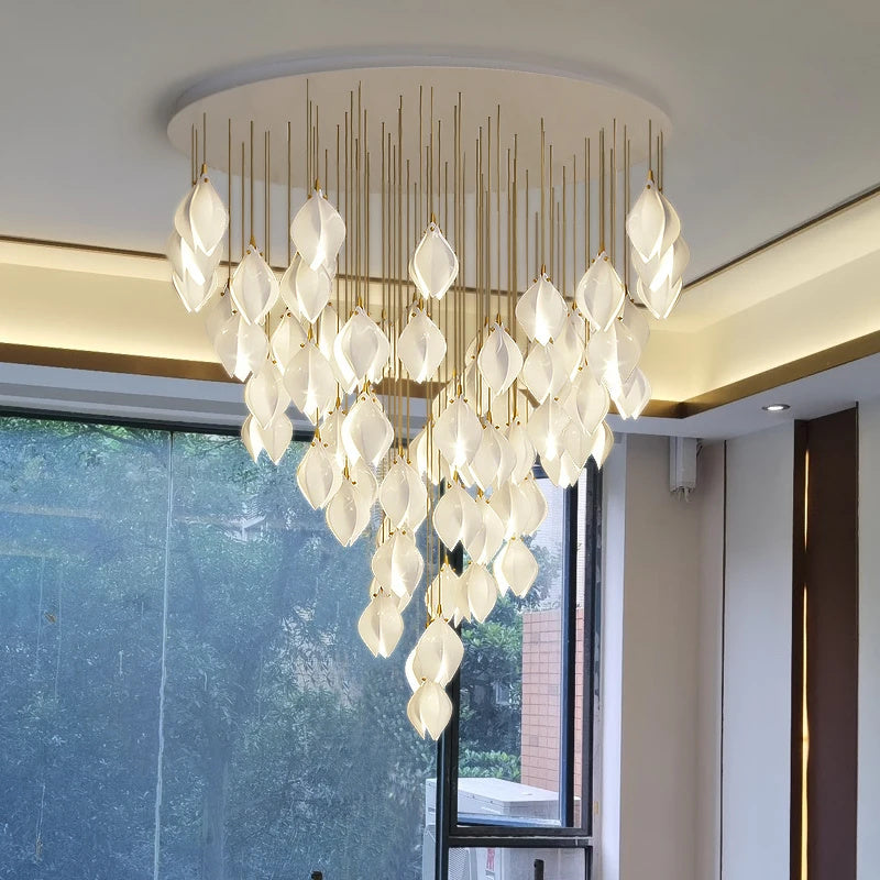 Petals in Flight (Porcelain White) Chandelier (28 Lights)