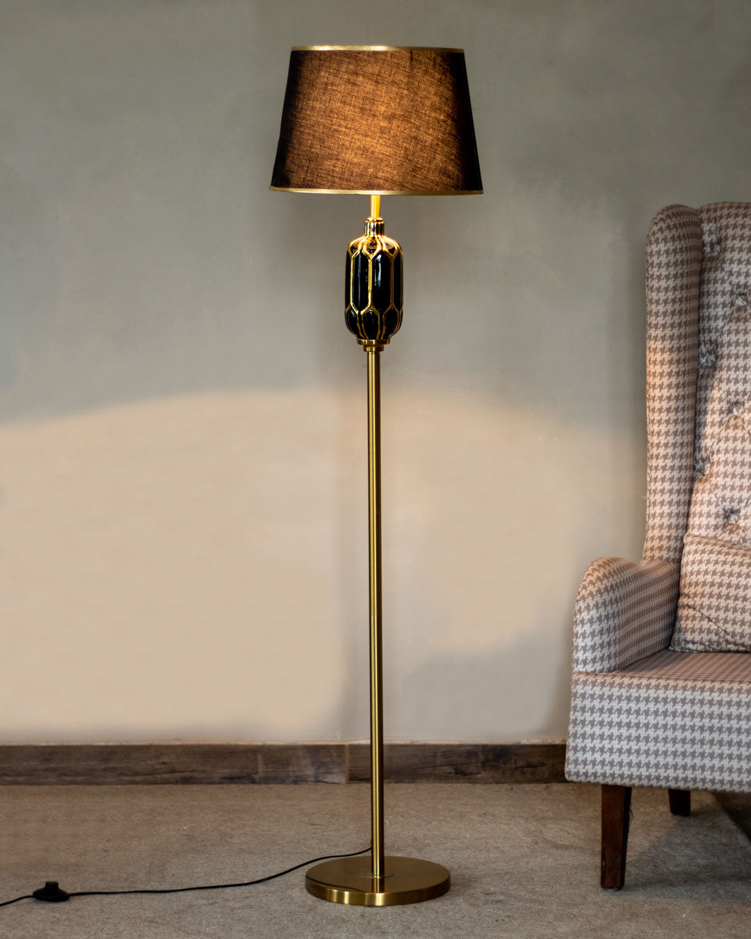 Asteria Ceramic Floor Lamp - Black