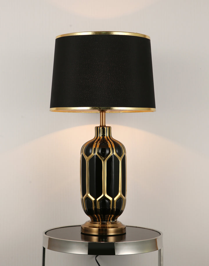 Diamond Dazzle Table Lamp (Black)