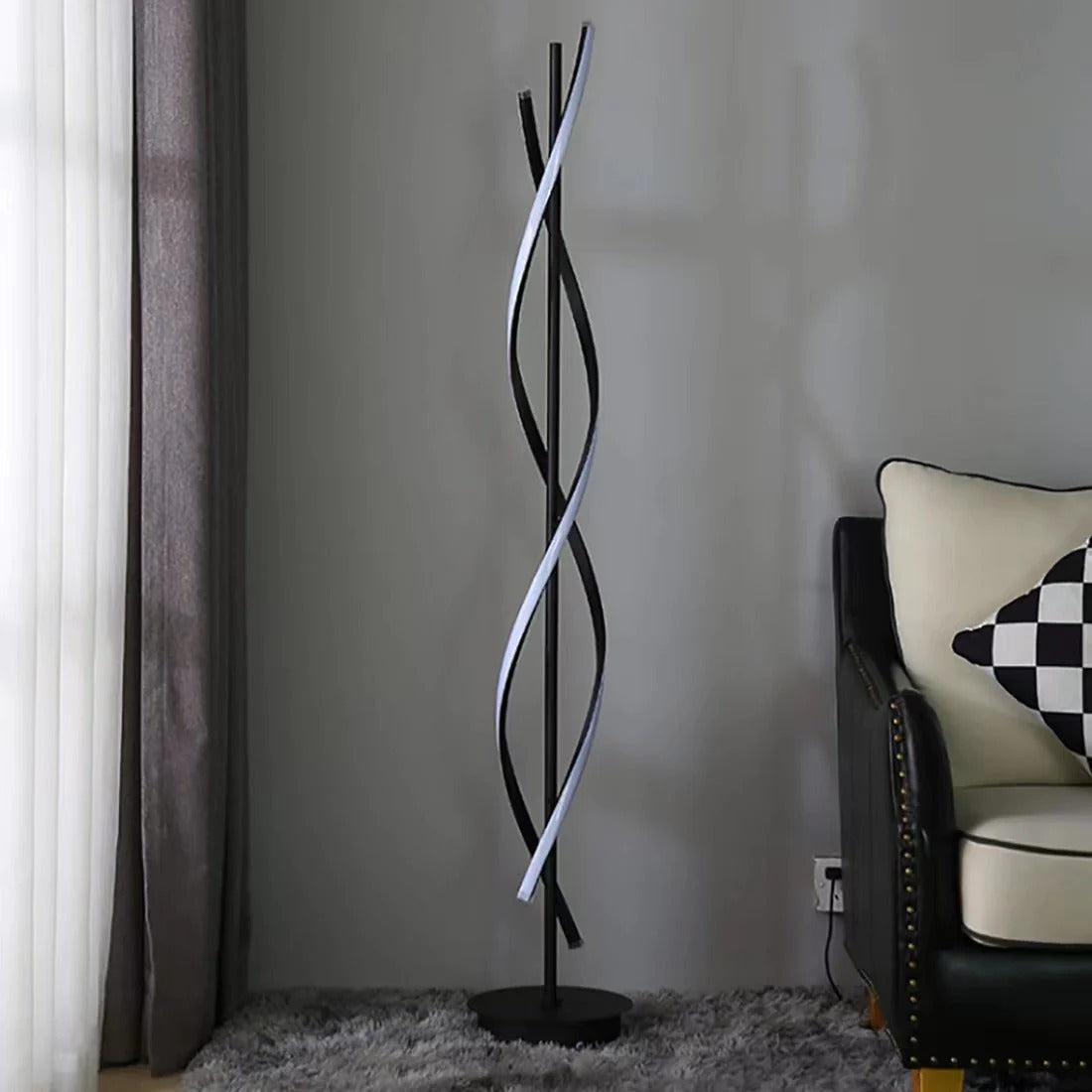 Standing Curvy Floor  Lamp