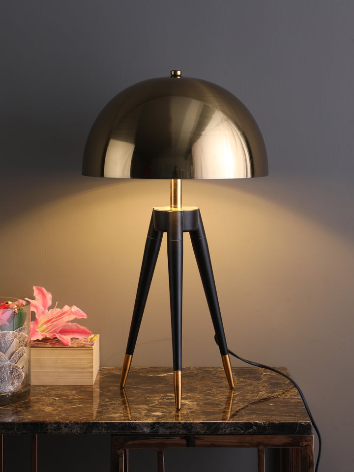 Dome Tripod Glow: Golden Table Lamp