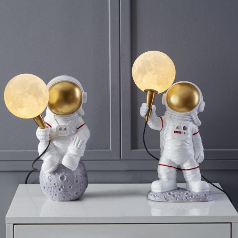 Modern Desk Lamp Astronaut Desk Light (Standing)