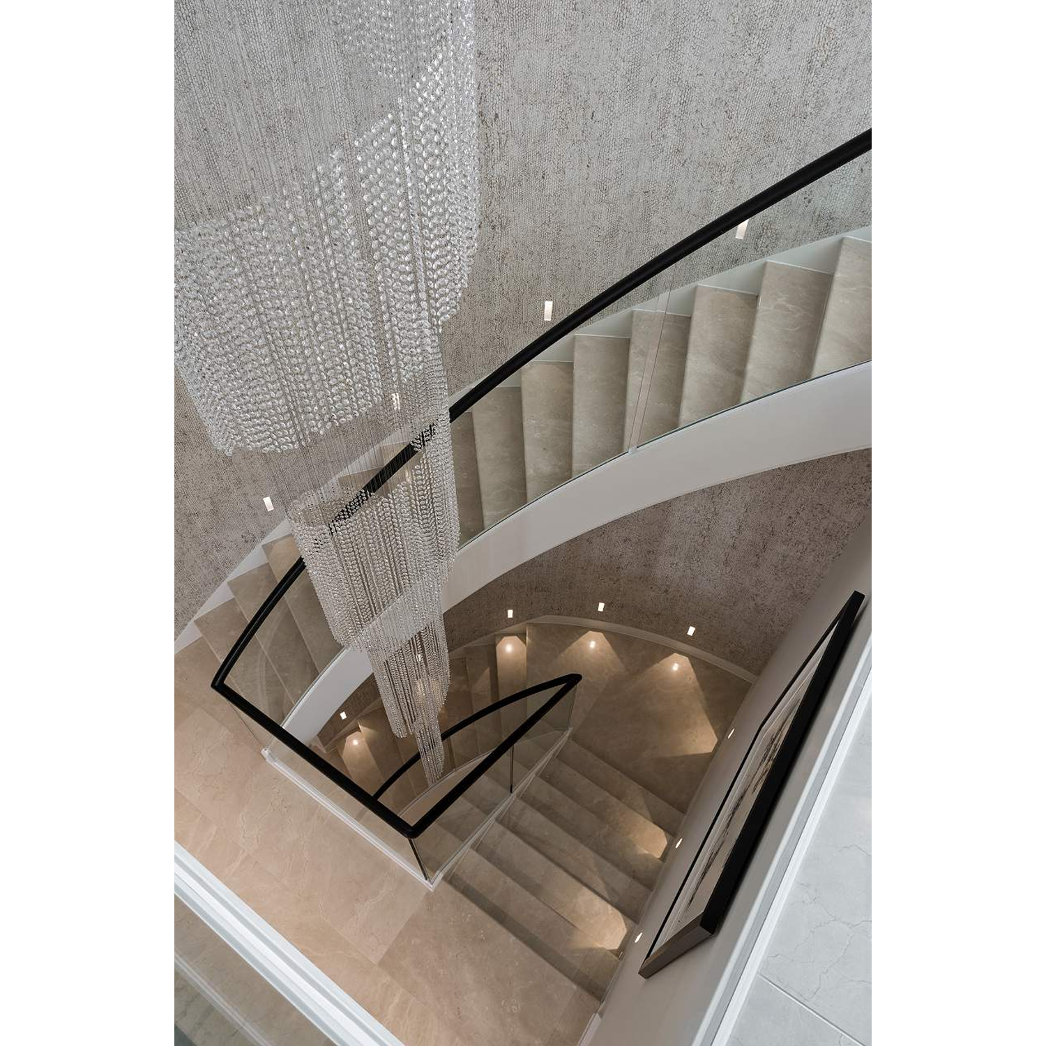 Avante Grande Crystal Chandelier