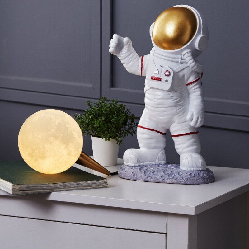 Modern Desk Lamp Astronaut Desk Light (Standing)