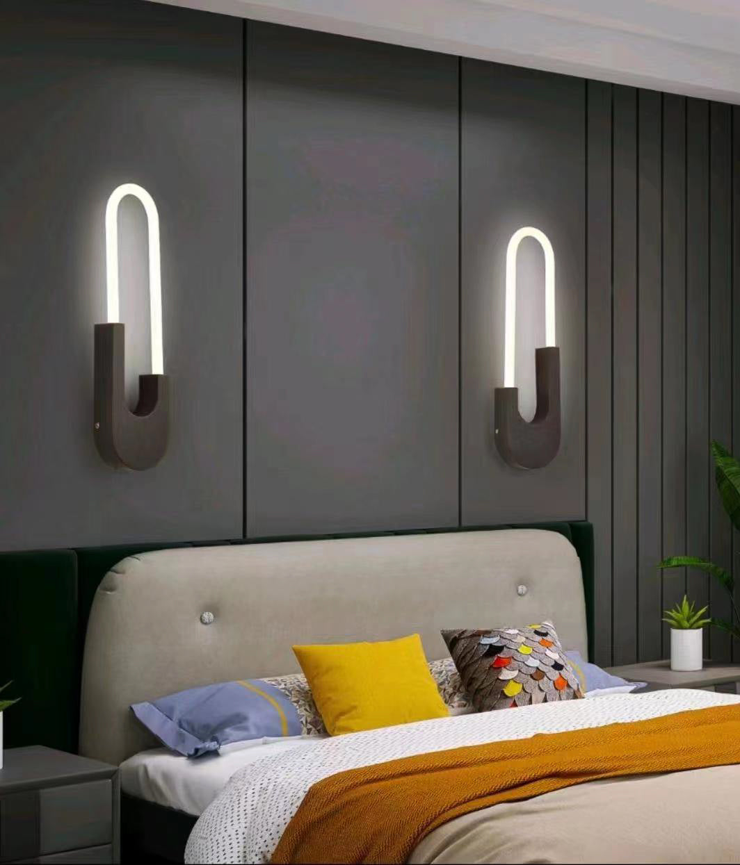 Auric (Grey) Wall Light
