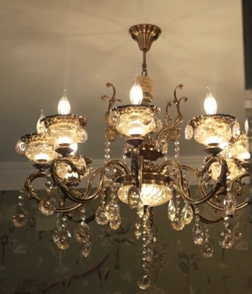 Noor-e-Haveli Chandelier (Antique)