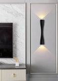 Pure Beam (Black) Wall Light