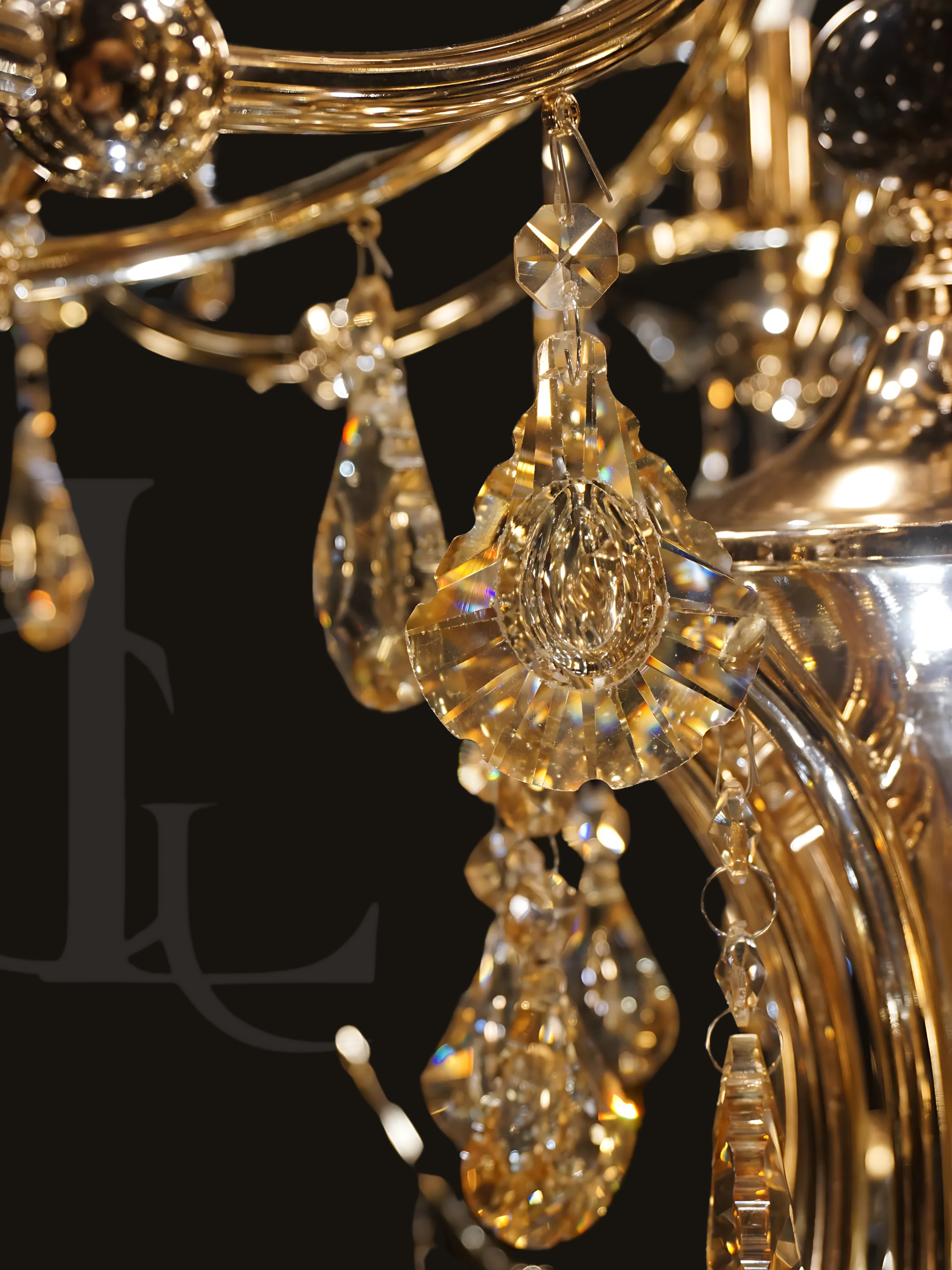 Candlelit Nights (Gold) Chandelier
