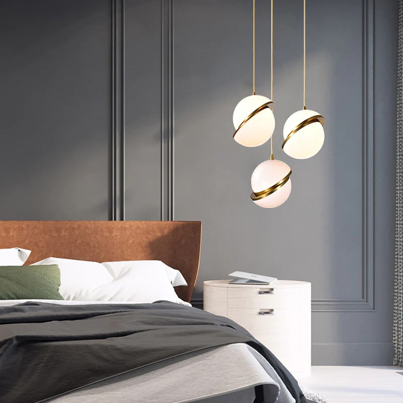 Cross Point Globe: Pendant Light (Gold)