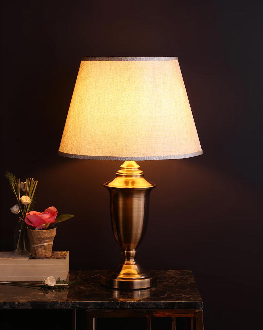 Mid-Century Gold Metal Table Lamp
