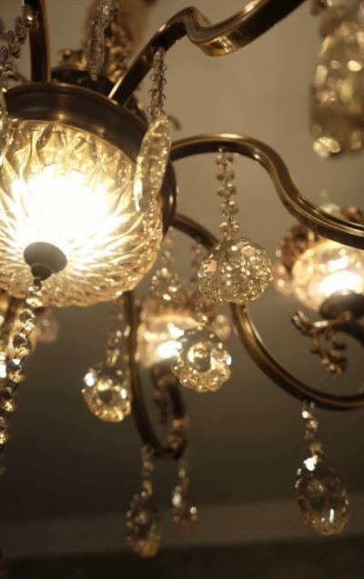 Noor-e-Haveli Chandelier (Antique)