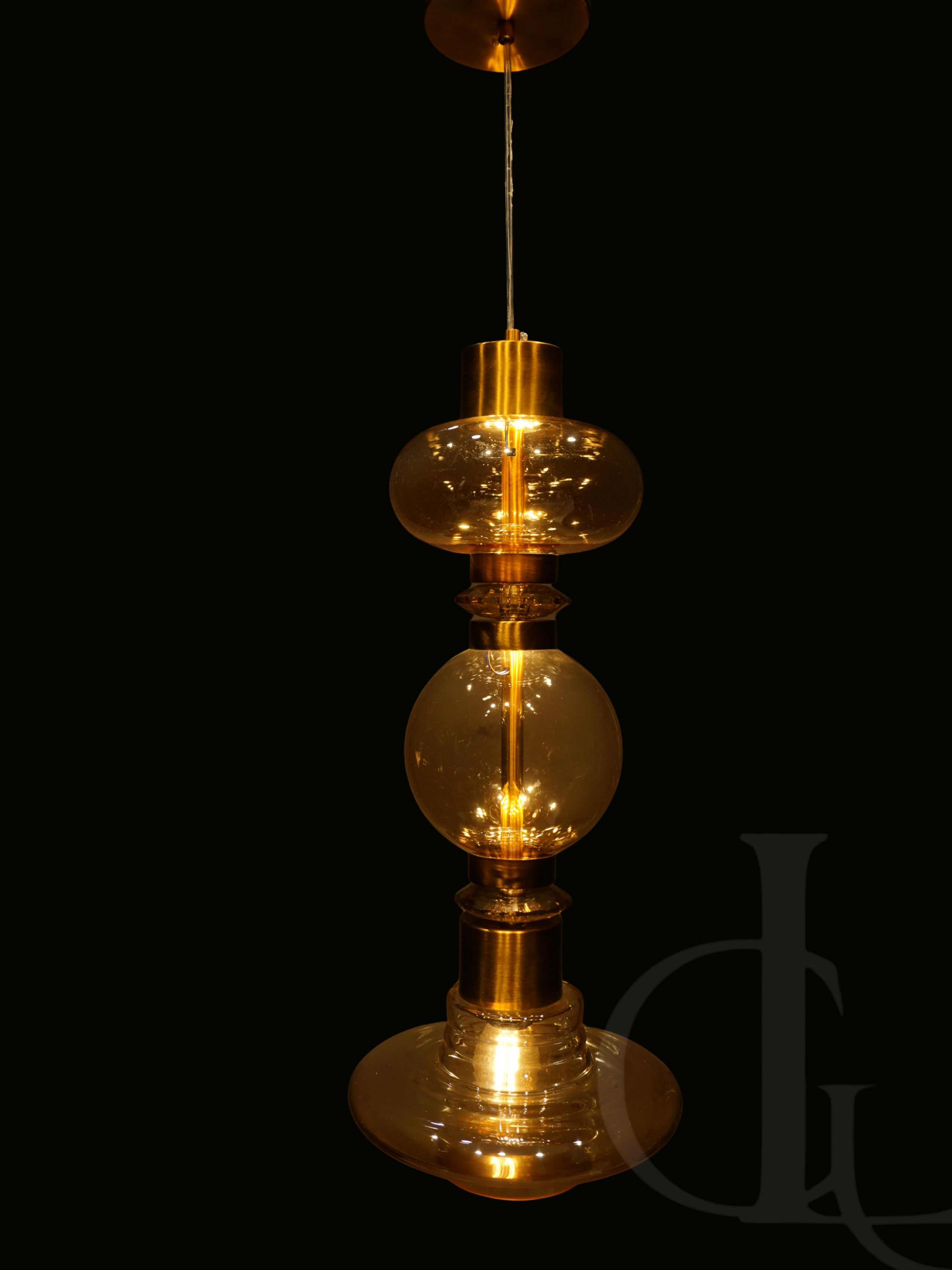Amber Echo (Glass, Gold) Hanging Light