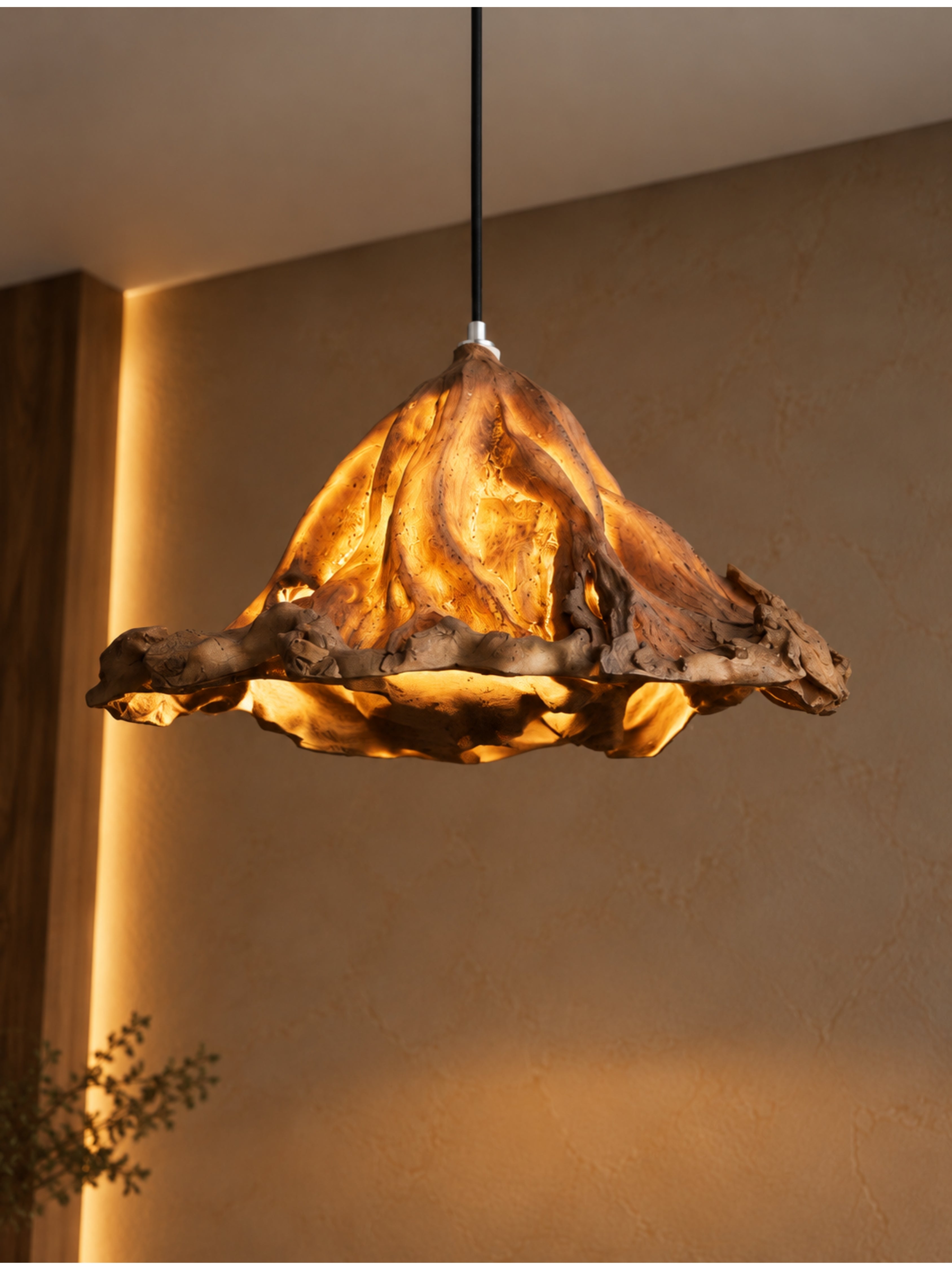 Amberveil – Sculptural Organic Pendant Light