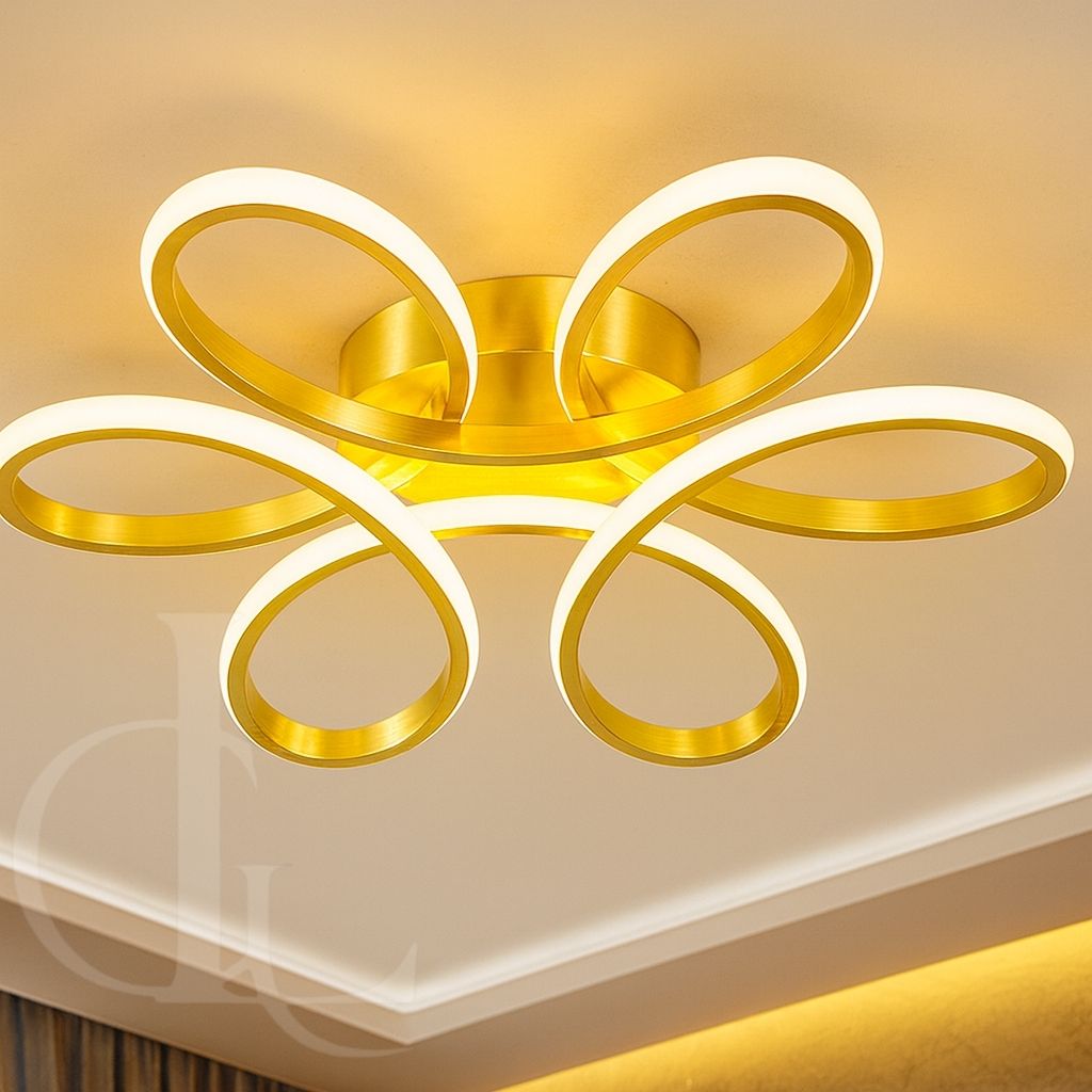 Curves of Flower Rings: Curvy Gold Light