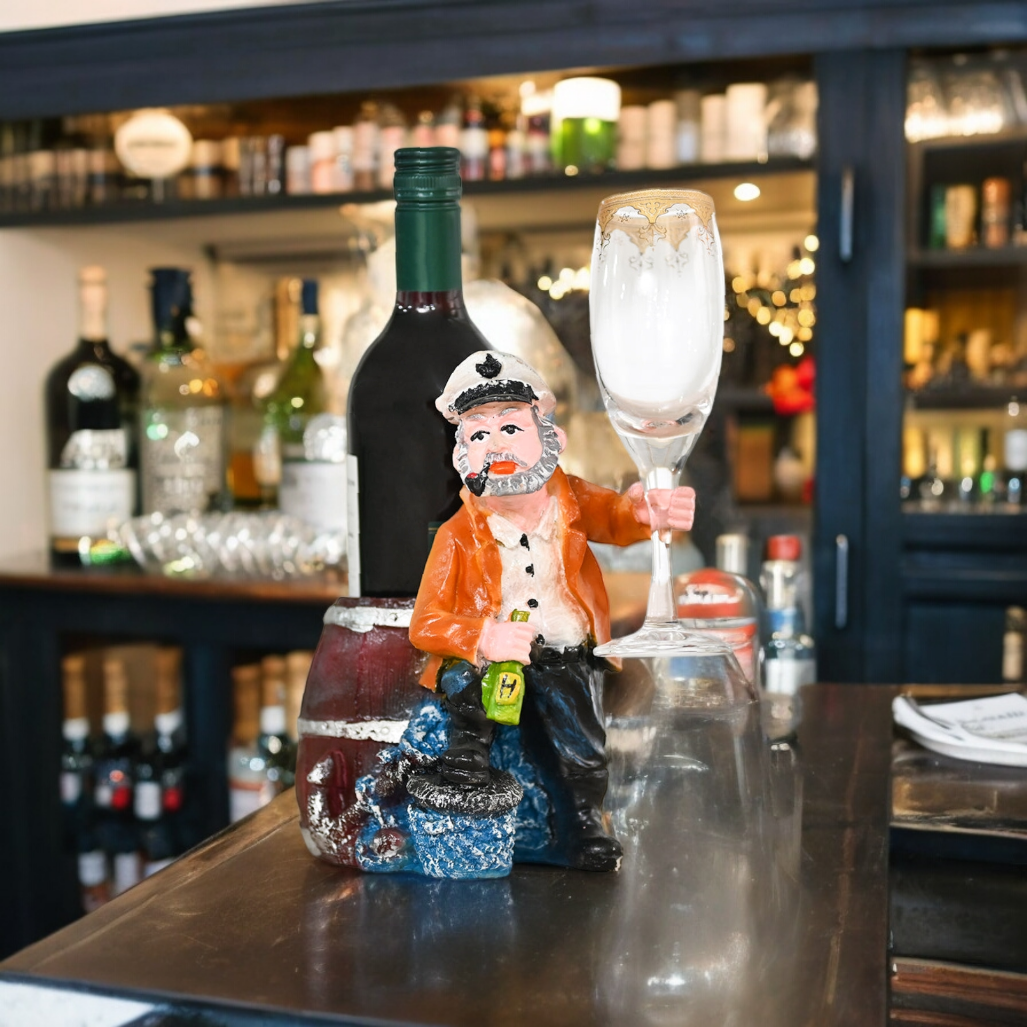 The Wine Enthusiast: Bottle & Glass Stand