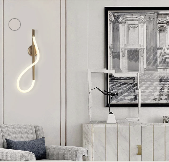 Snake Eye Wall Light