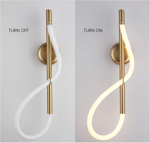 Snake Eye Wall Light