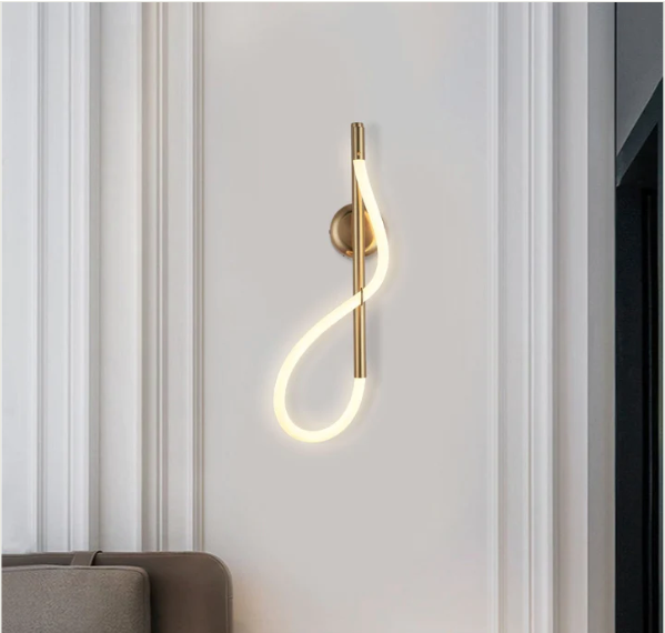 Snake Eye Wall Light