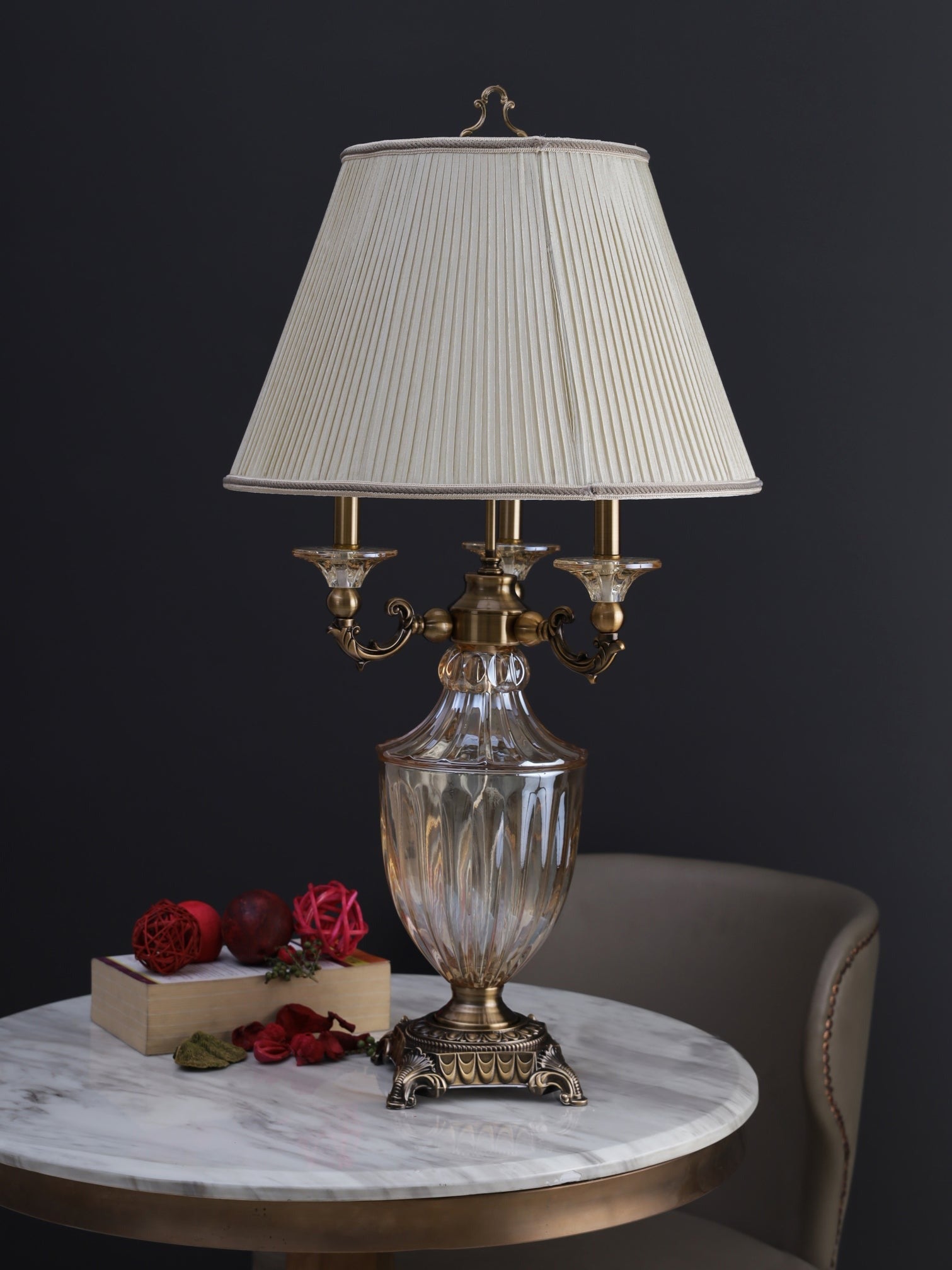 Tria Head Crystal Table Lamp