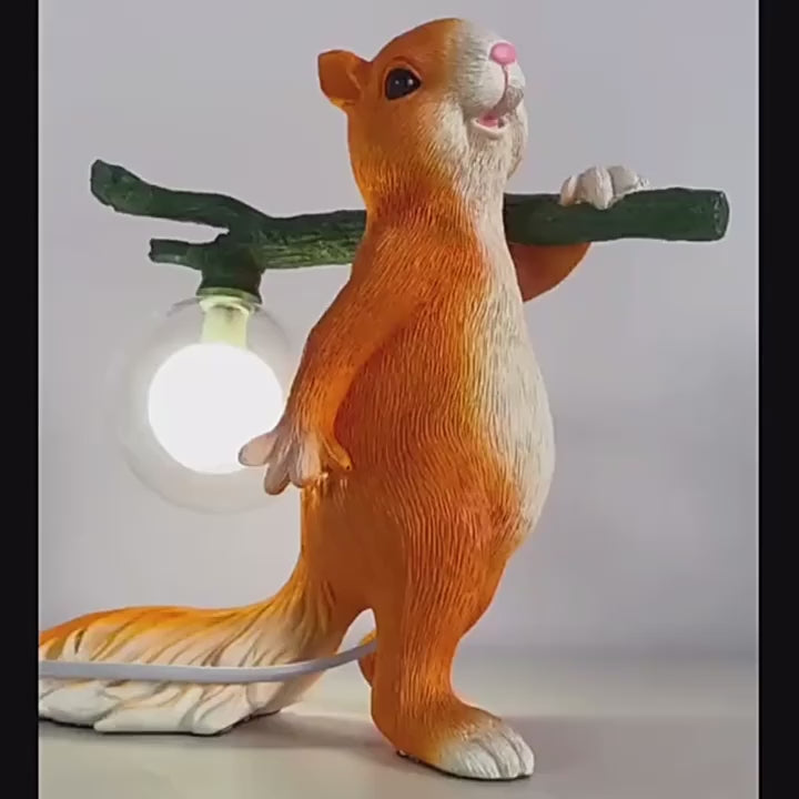 Creative Cartoon Resin Squirrel Mini Desk Lamp